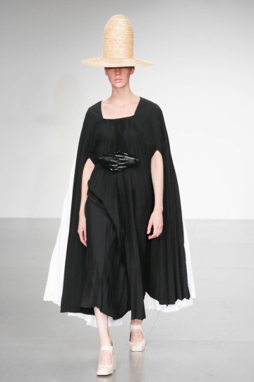 LFW SS18 - A.W.A.K.E - Kimberley Archer - The Upcoming -6