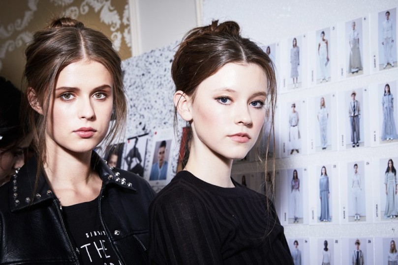 LFW SS18 - Daks backstage - Ambra Vernuccio - The Upcoming - 1