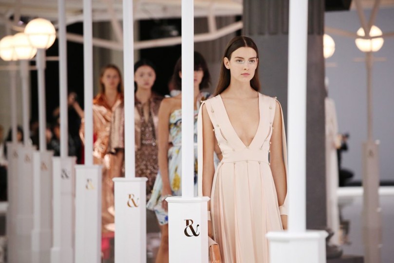 LFW SS18 - Ralph and Russo - The Upcoming -19