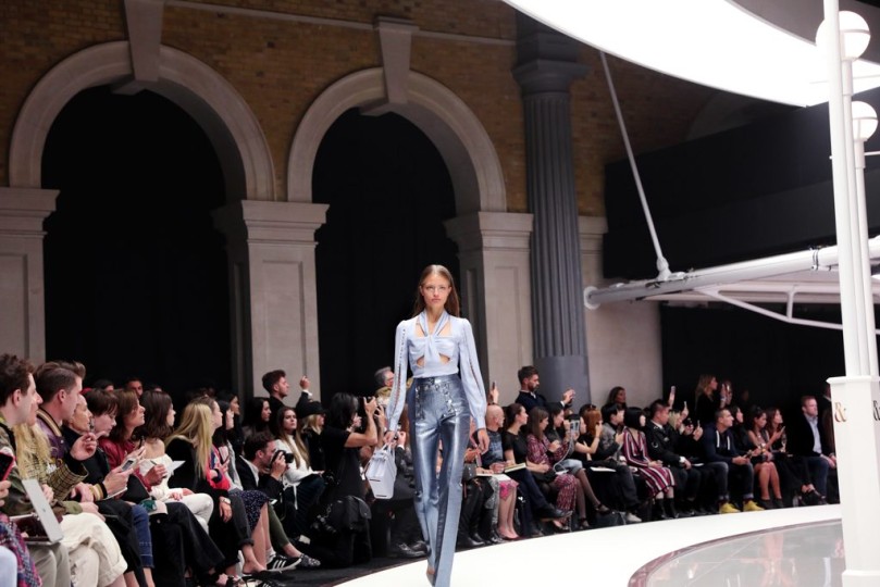 LFW SS18 - Ralph and Russo - The Upcoming -29