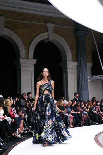 LFW SS18 - Ralph and Russo - The Upcoming -35