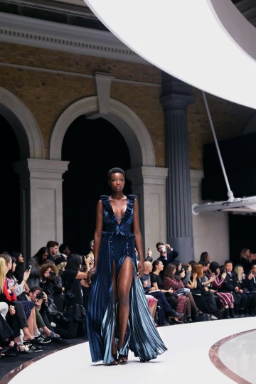 LFW SS18 - Ralph and Russo - The Upcoming -36