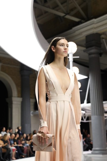 LFW SS18 - Ralph and Russo - The Upcoming -43