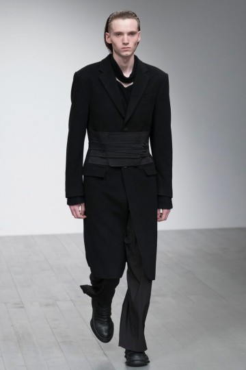 LFWM AW18 - D. Gnak - Huw Jenkins - The Upcoming-25