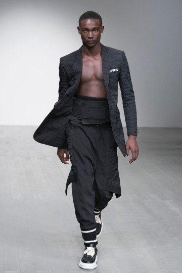 LFWM AW18 - D. Gnak - Huw Jenkins - The Upcoming-28