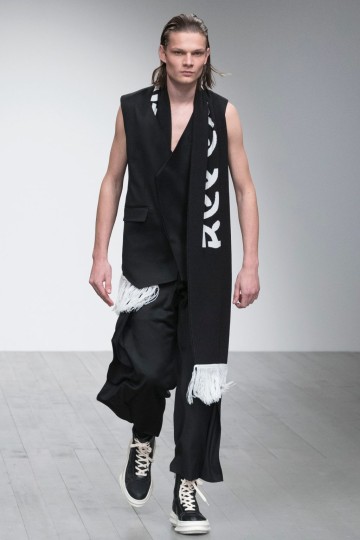 LFWM AW18 - D. Gnak - Huw Jenkins - The Upcoming-3