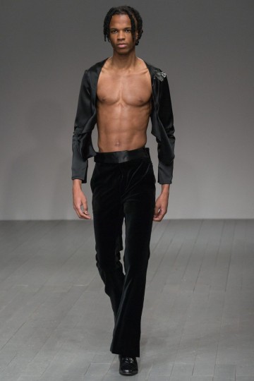 LFW AW18 - CSM - HUW JENKINS - The Upcoming -110