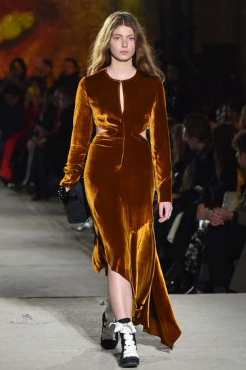 LFW AW18 - Marques'Almeida - Kimberley Larmouth - The Upcoming-4