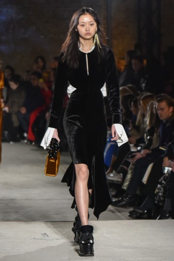 LFW AW18 - Marques'Almeida - Kimberley Larmouth - The Upcoming-6