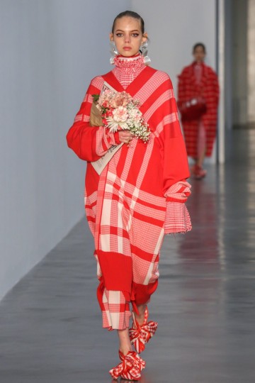 LFW AW18 - Mother of Pearl - Kimberley Archer - The Upcoming-13