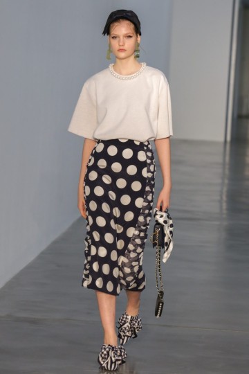 LFW AW18 - Mother of Pearl - Kimberley Archer - The Upcoming-30