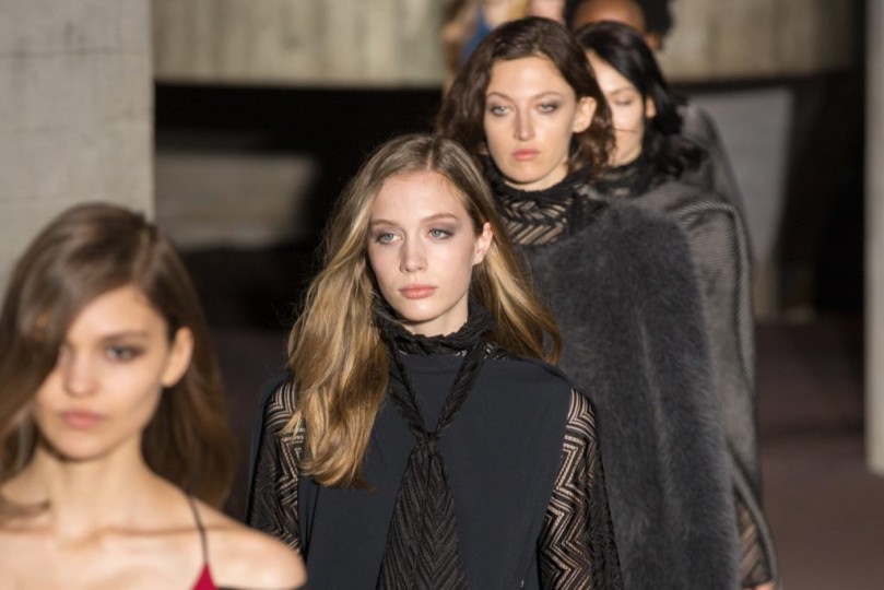 LFW AW18 - Roland Mouret - Huw Jenkins - The Upcoming-44