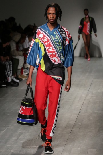 LFWM SS19 Iceberg - Kimberley Archer-19 web res_