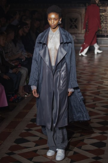 LFWM SS19 - Sharon Wauchob - Kimberley Larmouth - The Upcoming-11