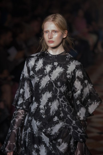 LFWM SS19 - Sharon Wauchob - Kimberley Larmouth - The Upcoming-24