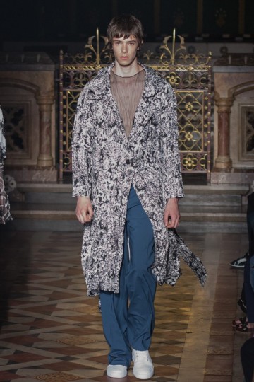 LFWM SS19 - Sharon Wauchob - Kimberley Larmouth - The Upcoming-25