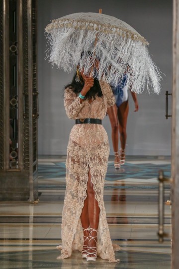 LFW SS19 - Ashley Isham - Erol Birsen - The Upcoming-2