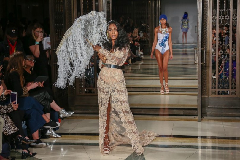 LFW SS19 - Ashley Isham - Erol Birsen - The Upcoming-4