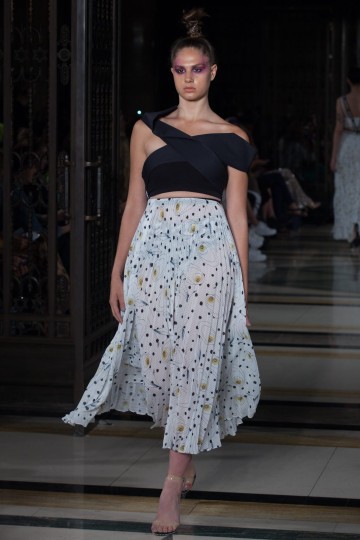 LFW SS19 - DUBAI DESIGN & FASHION COUNCIL X FAD DUBAI- THREE FIFTY NINE - Huw Jenkins - The Upcoming-3