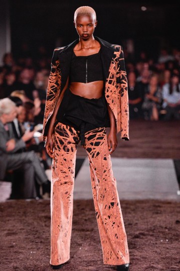 LFW SS19 - Gareth Pugh -11
