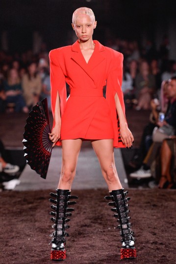 LFW SS19 - Gareth Pugh -19