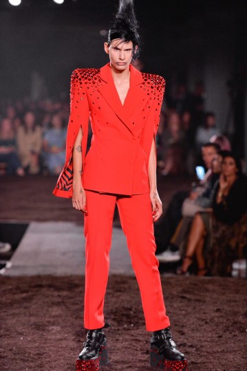 LFW SS19 - Gareth Pugh -21