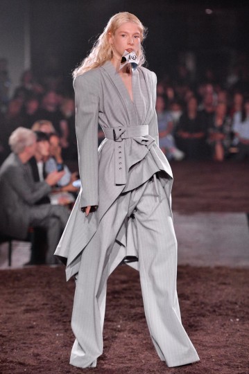 LFW SS19 - Gareth Pugh -38
