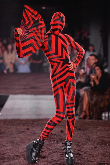 LFW SS19 - Gareth Pugh -5