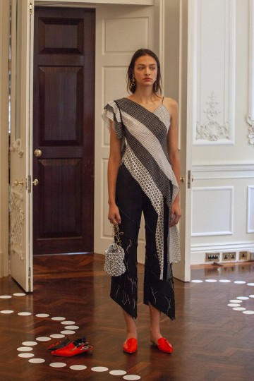 LFW SS19 - Gayeon Lee - Huw Jenkins - The Upcoming-1