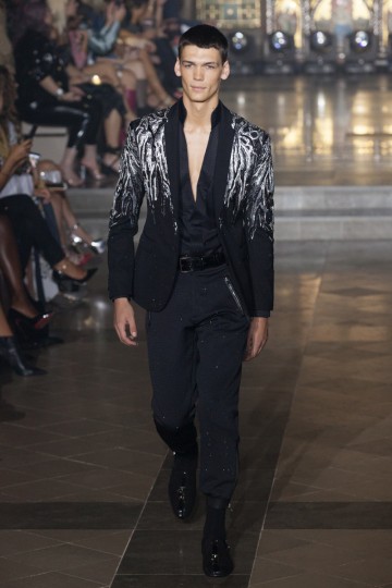 LFW SS19 - Julien Macdonald - Huw Jenkins - The Upcoming-40