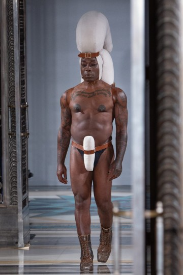 LFW SS19 - Pam Hogg - Kimberley Archer- The Upcoming-1