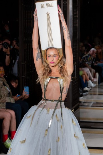 LFW SS19 - Pam Hogg - Kimberley Archer- The Upcoming-59