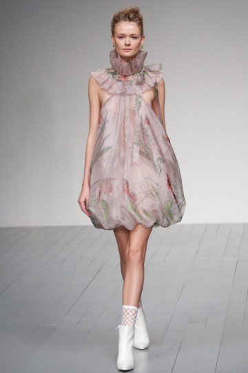 LFW SS19 - Paul Costelloe - Kimberley Archer - The Upcoming-23