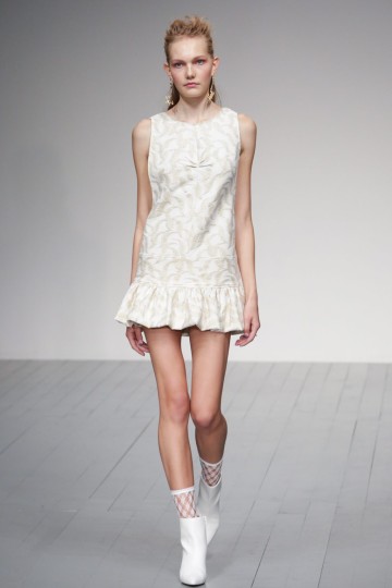 LFW SS19 - Paul Costelloe - Kimberley Archer - The Upcoming-45