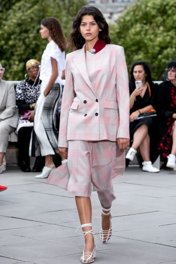 LFW SS19 - Roland Mouret - Kimberley Archer - The Upcoming-27