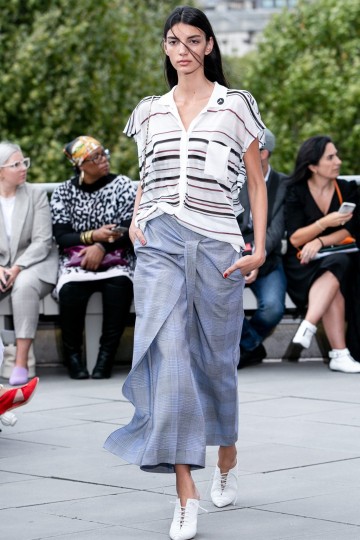 LFW SS19 - Roland Mouret - Kimberley Archer - The Upcoming-28