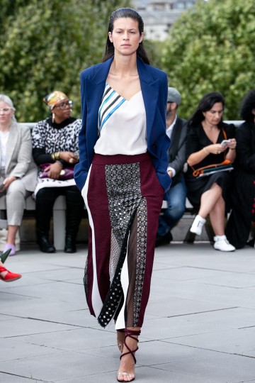 LFW SS19 - Roland Mouret - Kimberley Archer - The Upcoming-41