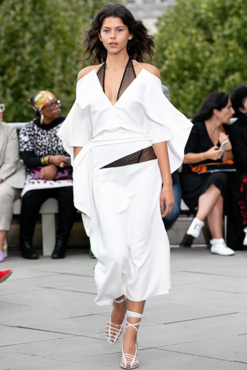 LFW SS19 - Roland Mouret - Kimberley Archer - The Upcoming-7