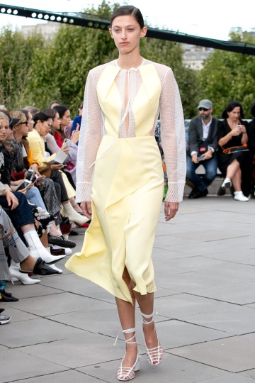 LFW SS19 - Roland Mouret - Kimberley Archer - The Upcoming-9