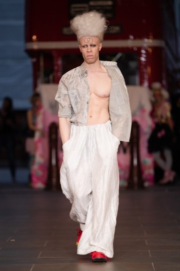 London Fashion Week Spring Summer 2019  - Vin + Omi