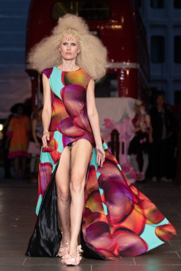 London Fashion Week Spring Summer 2019  - Vin + Omi