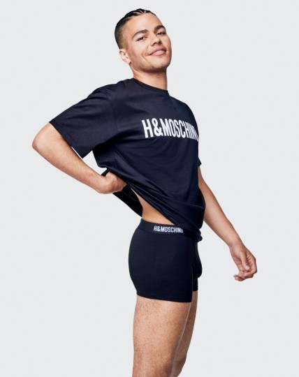 Moschino tv HM_6108_LB_156_300dpi_PR