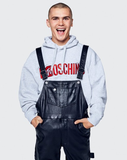 Moschino tv HM_6108_LB_160_300dpi_PR