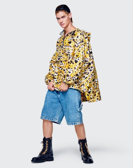 Moschino tv HM_6108_LB_164_300dpi_PR