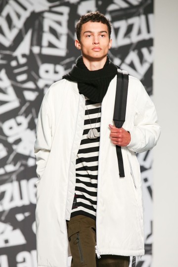 LFW AW19 - Izzue - Kimberley Archer - The Upcoming-1