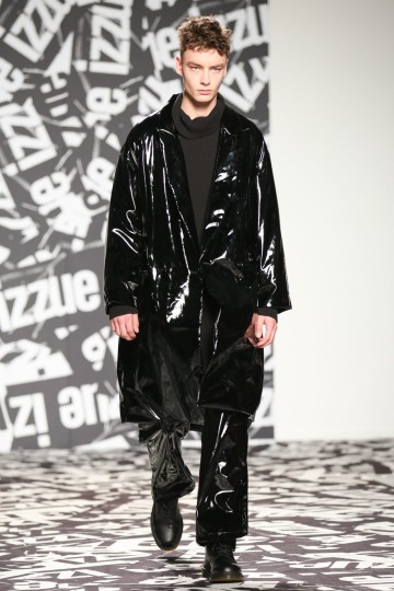 LFW AW19 - Izzue - Kimberley Archer - The Upcoming-40