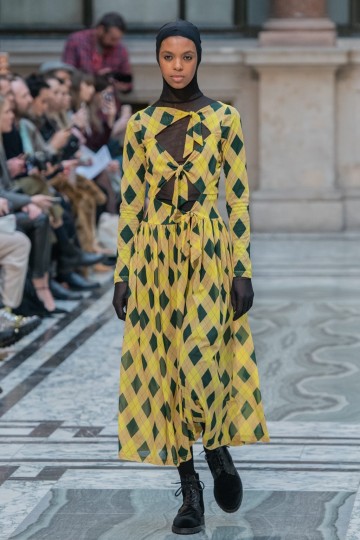 LFW AW19 - Molly Goddard - Kimberley Larmouth - THE UPCOMING-13
