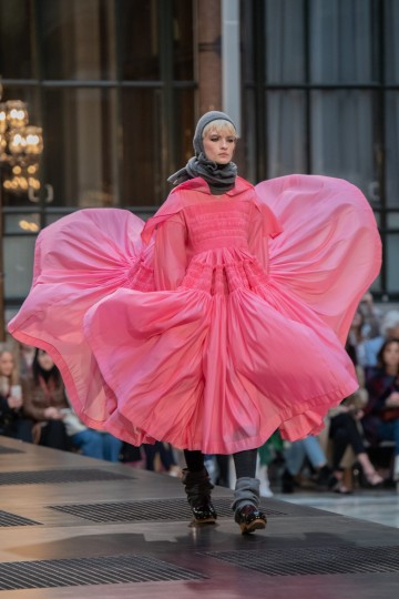 LFW AW19 - Molly Goddard - Kimberley Larmouth - THE UPCOMING-5