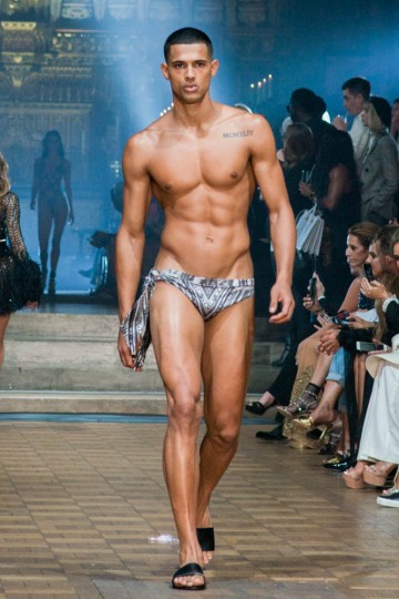 Julien Macdonald - Krish Nagari - The Upcoming-24