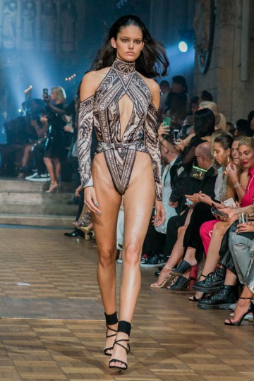 Julien Macdonald - Krish Nagari - The Upcoming-31